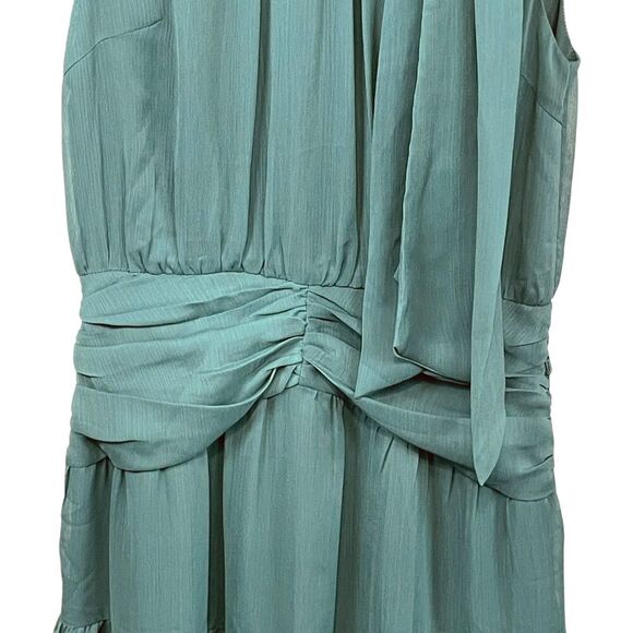 Elliatt Kavalo Halter Mini Dress - Picture 10 of 16